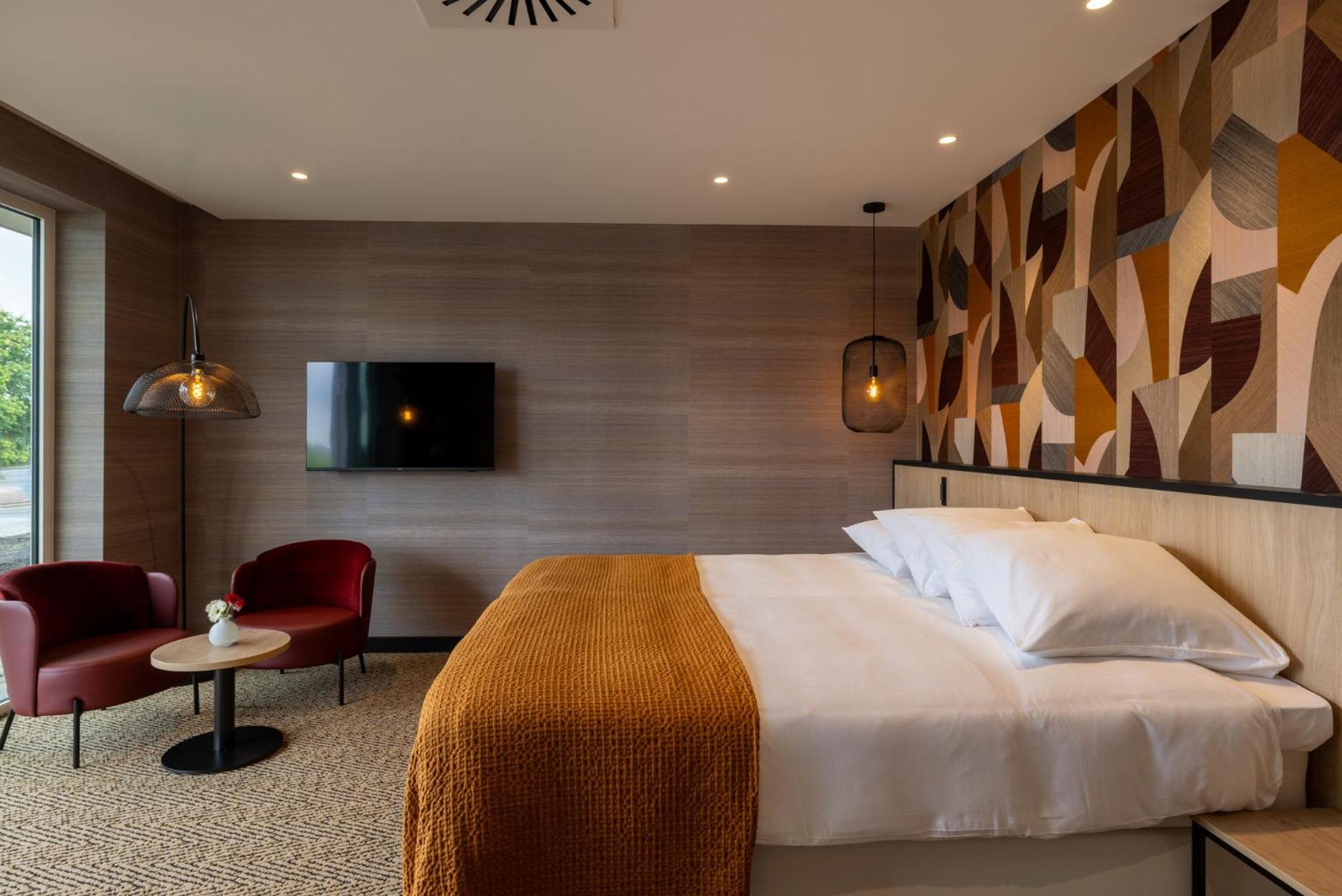 Van Der Valk Hotel Emmen Nieuw-Amsterdam Esterno foto