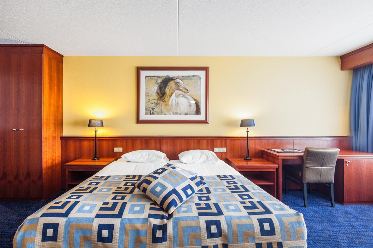 Van Der Valk Hotel Emmen Nieuw-Amsterdam Esterno foto