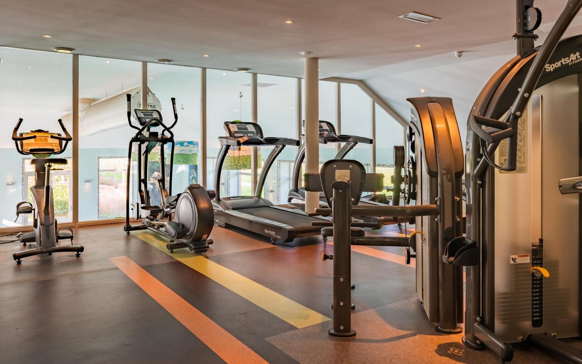 Van Der Valk Hotel Emmen Nieuw-Amsterdam Esterno foto
