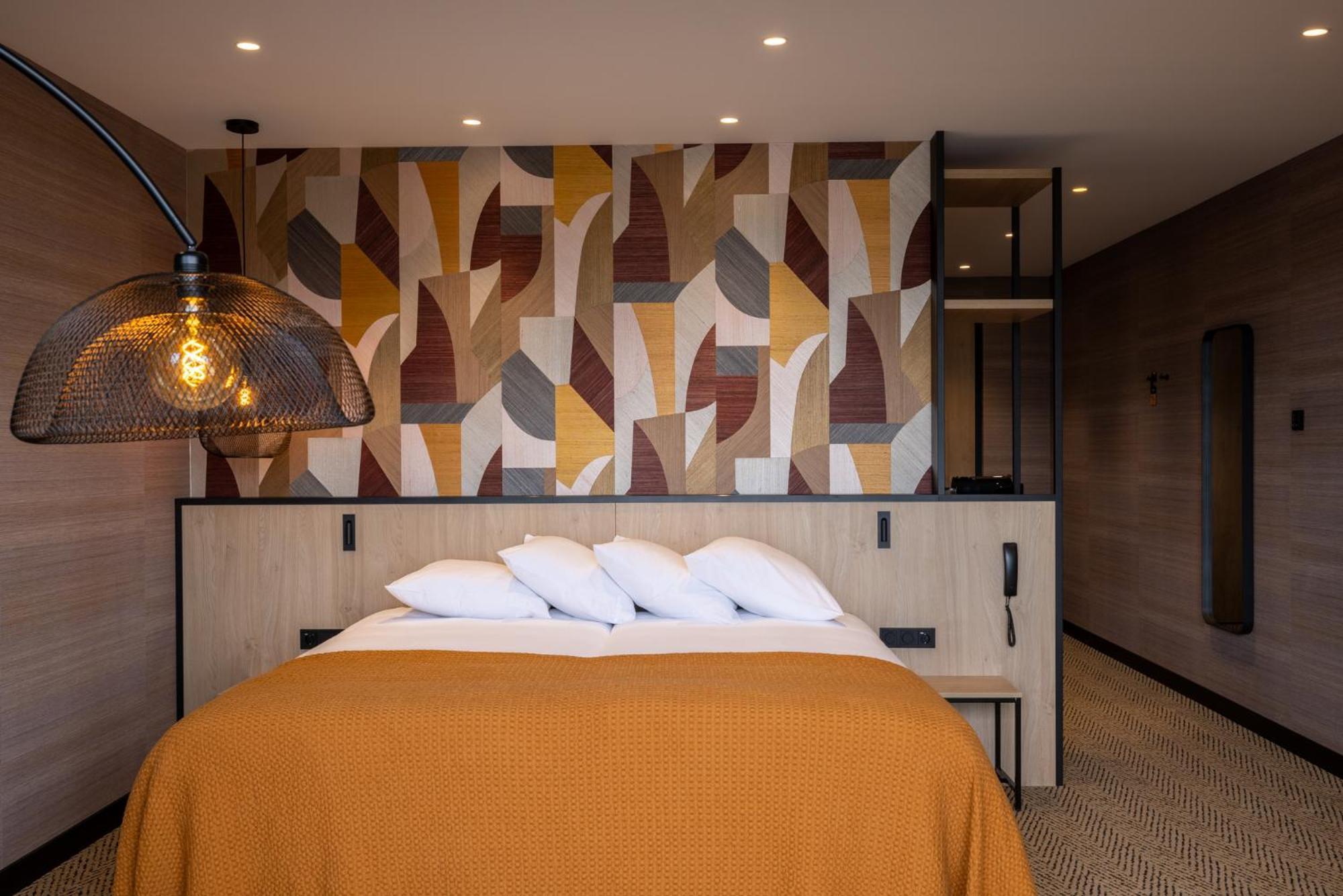 Van Der Valk Hotel Emmen Nieuw-Amsterdam Esterno foto